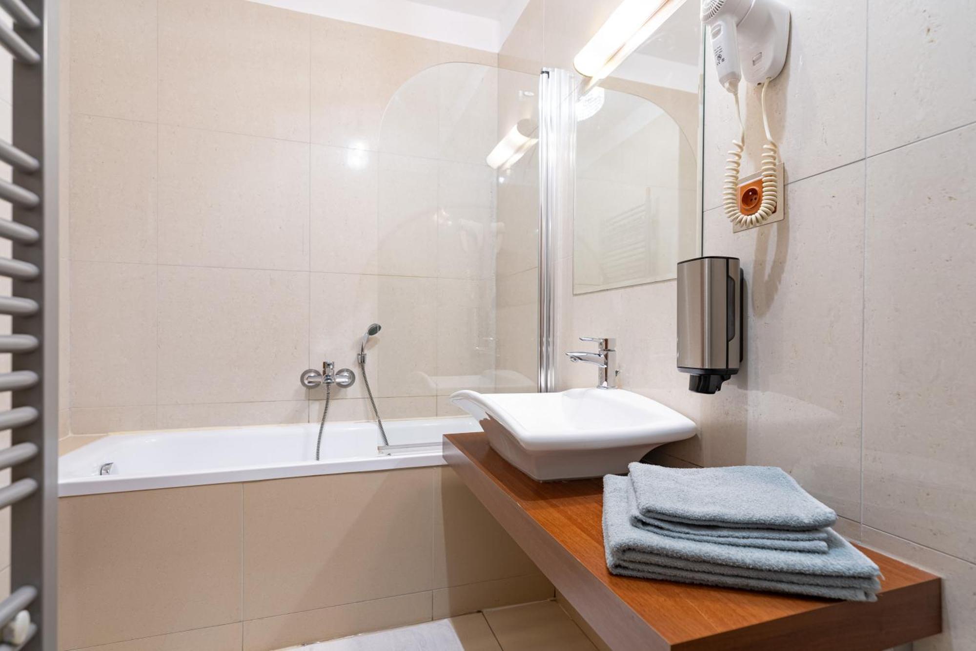 ולקה לומניקה Family & Friends Apartment מראה חיצוני תמונה